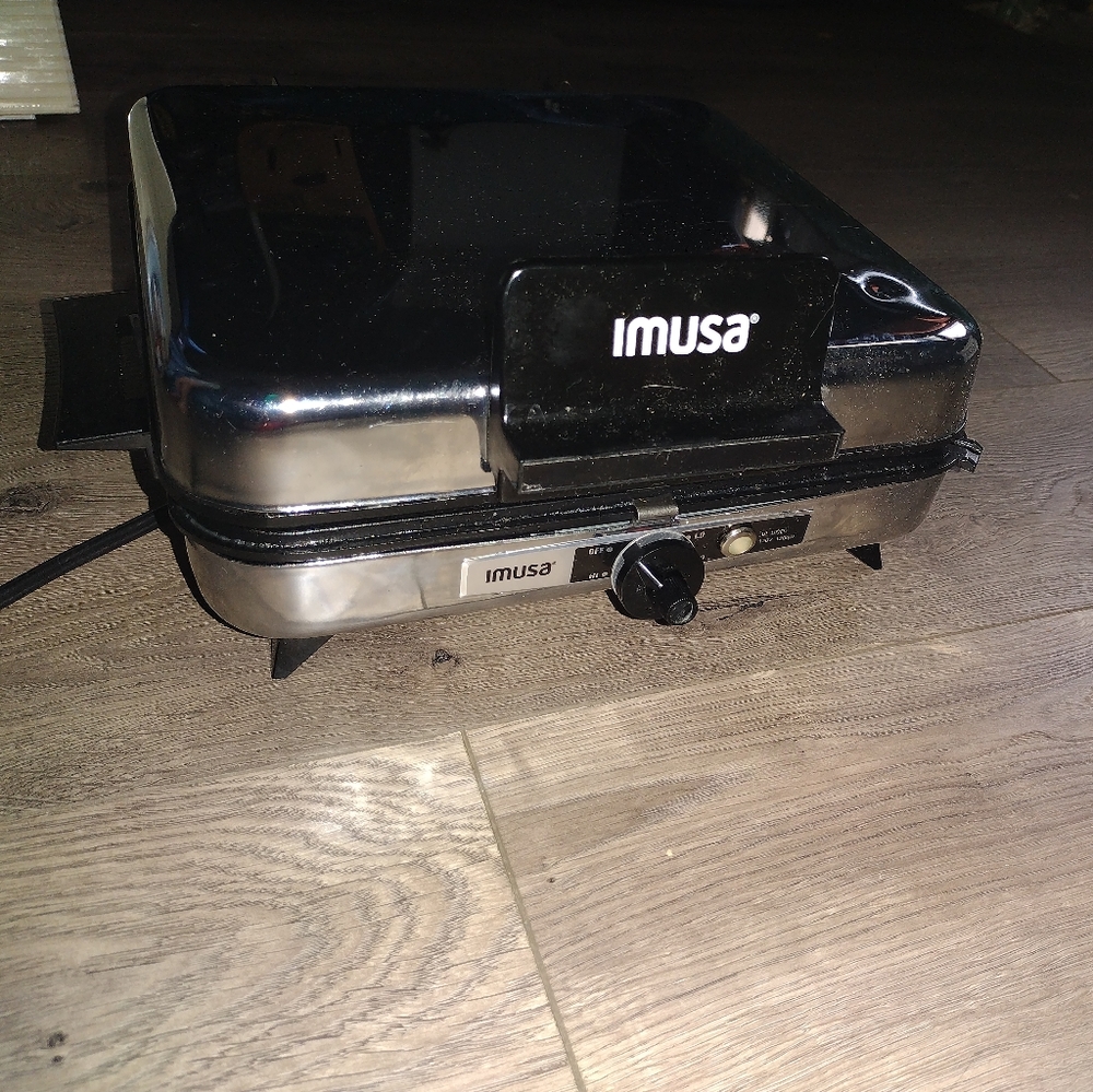 Sandwich maker